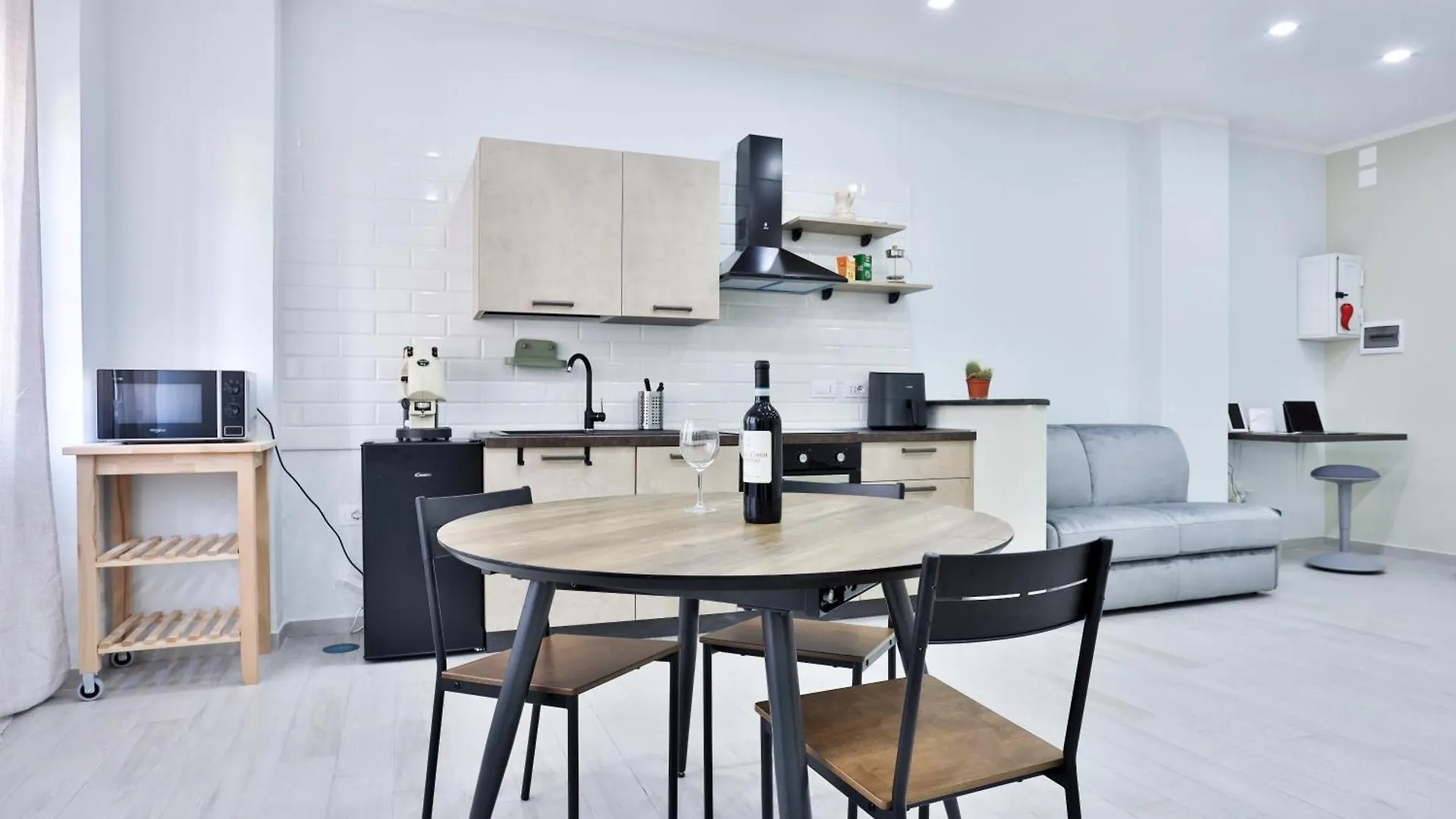 Ronkasa Quiet Apartment Napoli